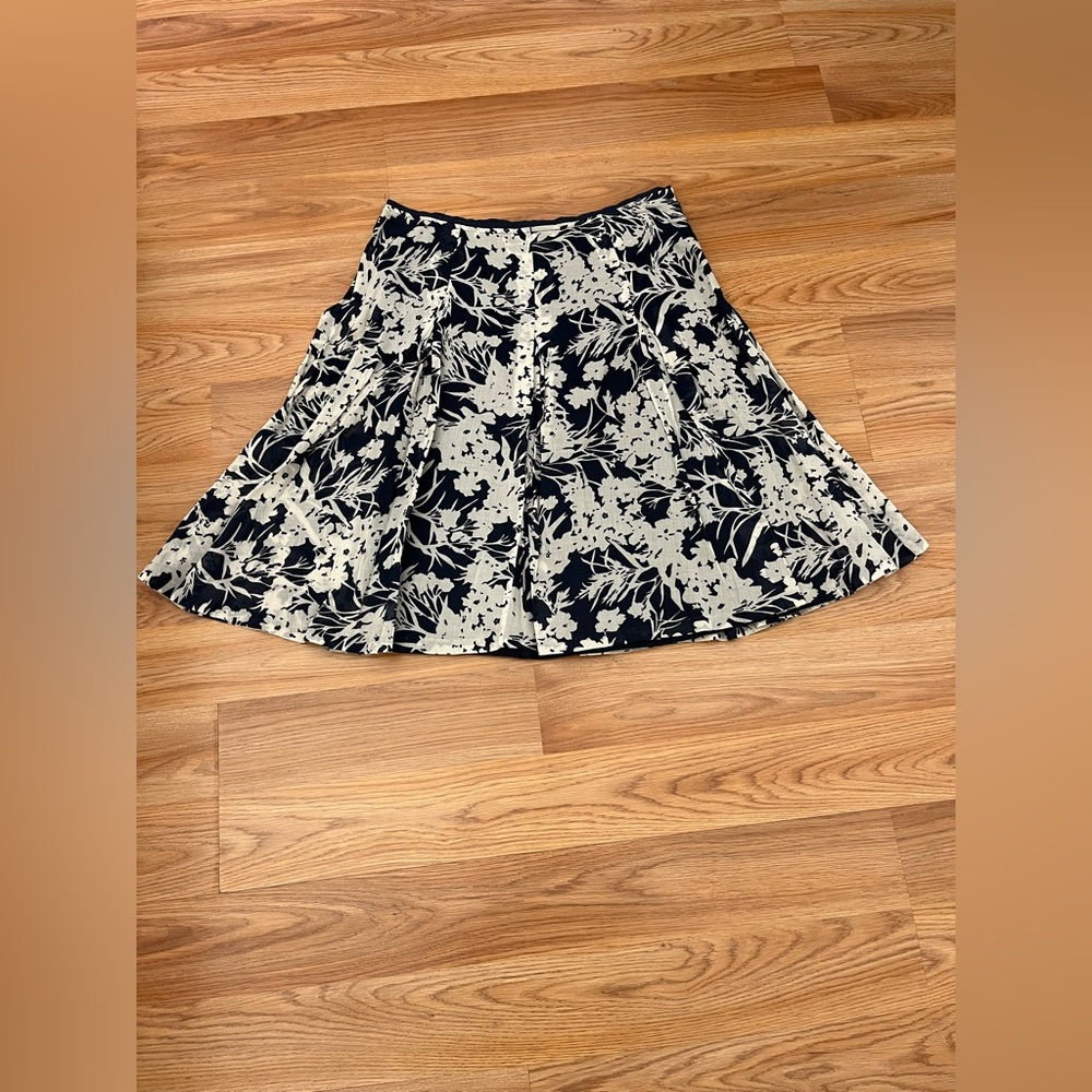 Beautiful light weight skirt